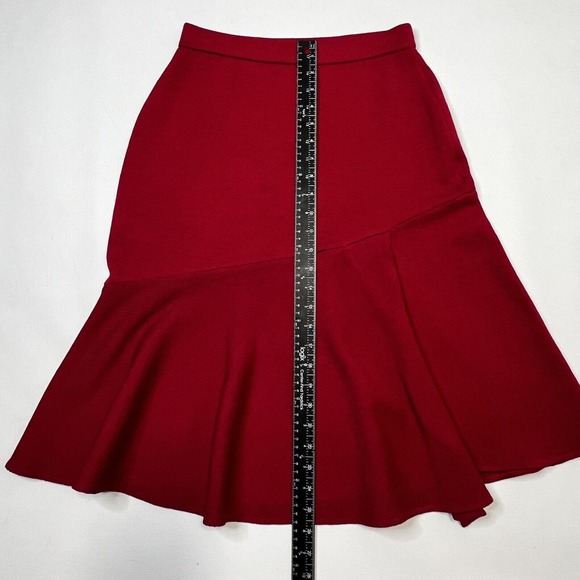 St. John Eve Collection Womens Red Skirt Ruffled Bottom Sz US 4 Santana Knit - Picture 4 of 10